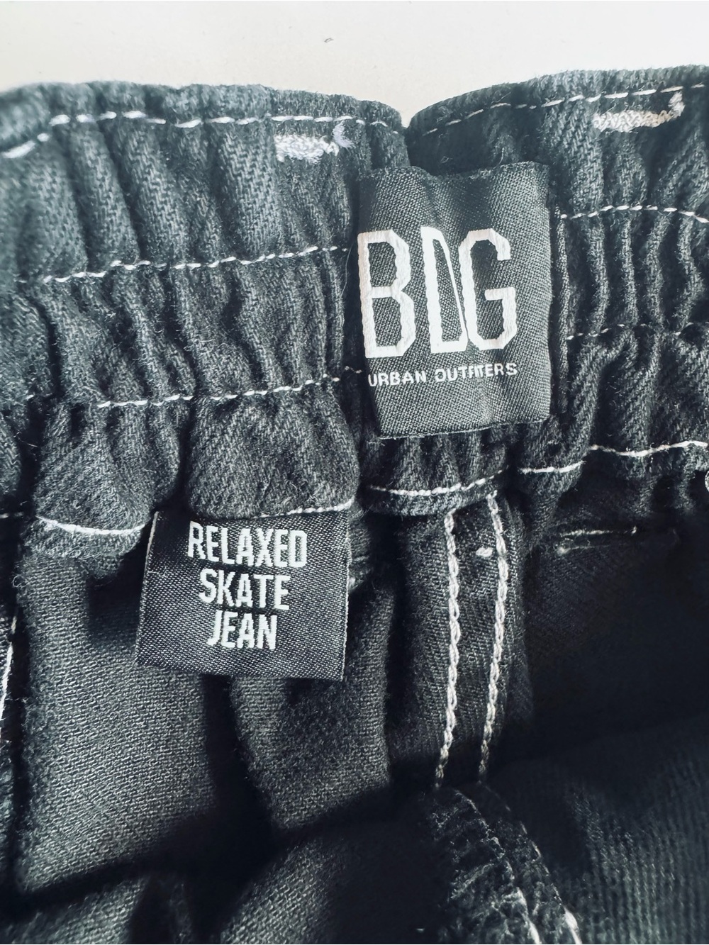 BDG Urban Outfitters Relaxed Skate Cargo Jeans Black Contrast Stitch W26 - Picture 7 of 10